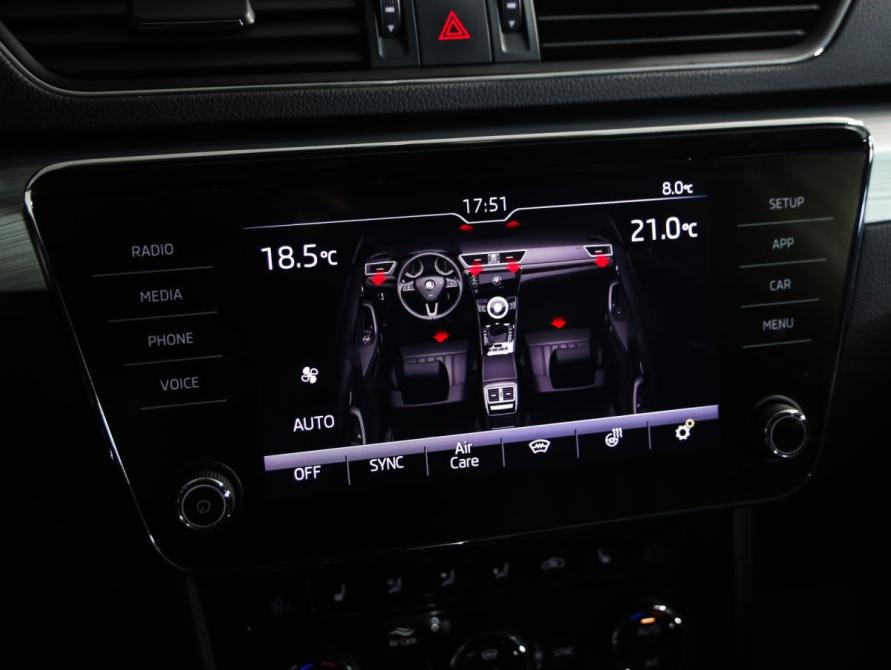 Skoda Superb III Рестайлинг Санкт-Петербург  - изображение 17