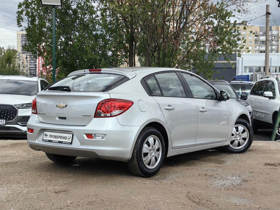Chevrolet Cruze I Рестайлинг Санкт-Петербург  - изображение 6