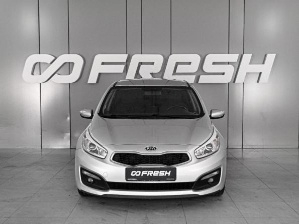 Kia Ceed II Рестайлинг с пробегом 2016 года, цена 1 499 000 рублей, 139406 км, хэтчбек, Автокод Объявления