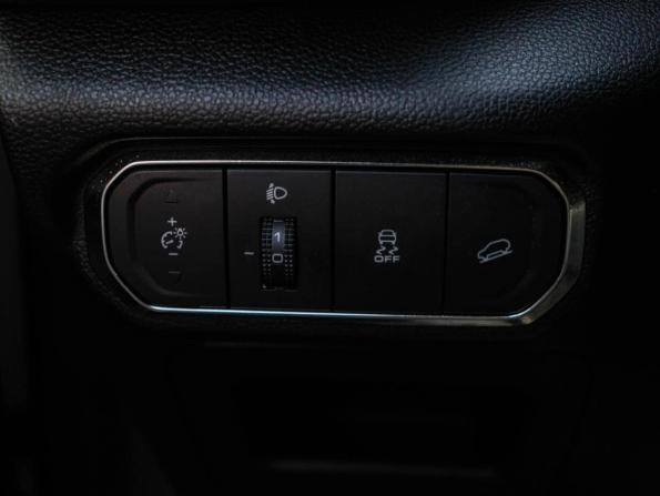 Haval Jolion I с пробегом 2023 года, цена 1 990 000 рублей, 63460 км, внедорожник, Автокод Объявления