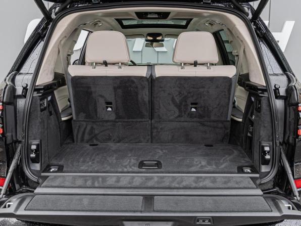 BMW X7 I (G07) Рестайлинг с пробегом 2024 года, цена 19 350 000 рублей, 11218 км, внедорожник, Автокод Объявления