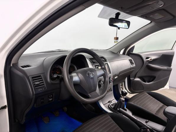 Toyota Corolla X (E140 E150) Рестайлинг с пробегом 2011 года, цена 1 110 000 рублей, 169201 км, седан, Автокод Объявления