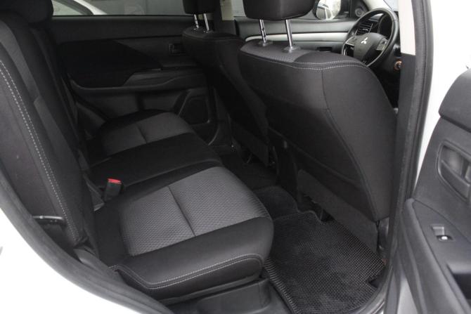 Mitsubishi Outlander III Рестайлинг 2 с пробегом 2018 года, цена 1 940 000 рублей, 154372 км, внедорожник, Автокод Объявления