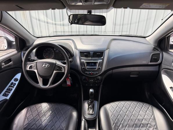 Hyundai Solaris I Рестайлинг с пробегом 2016 года, цена 937 000 рублей, 155300 км, седан, Автокод Объявления