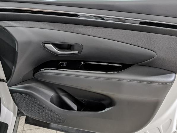 Hyundai Tucson IV с пробегом 2023 года, цена 3 175 000 рублей, 45250 км, внедорожник, Автокод Объявления