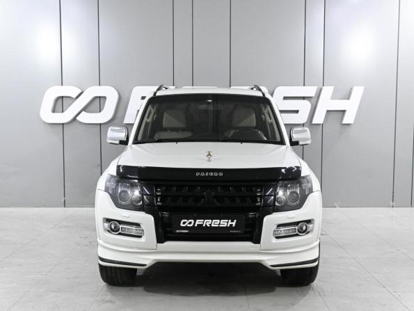 Mitsubishi Pajero IV Рестайлинг 2 с пробегом 2019 года, цена 3 590 000 рублей, 39719 км, внедорожник, Автокод Объявления