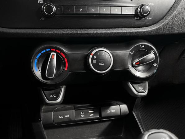 Kia Rio IV с пробегом 2019 года, цена 749 900 рублей, 218196 км, седан, Автокод Объявления