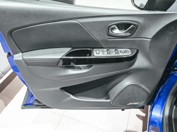 Renault Kaptur I Рестайлинг с пробегом 2020 года, цена 1 419 684 рубля, 137737 км, внедорожник, Автокод Объявления