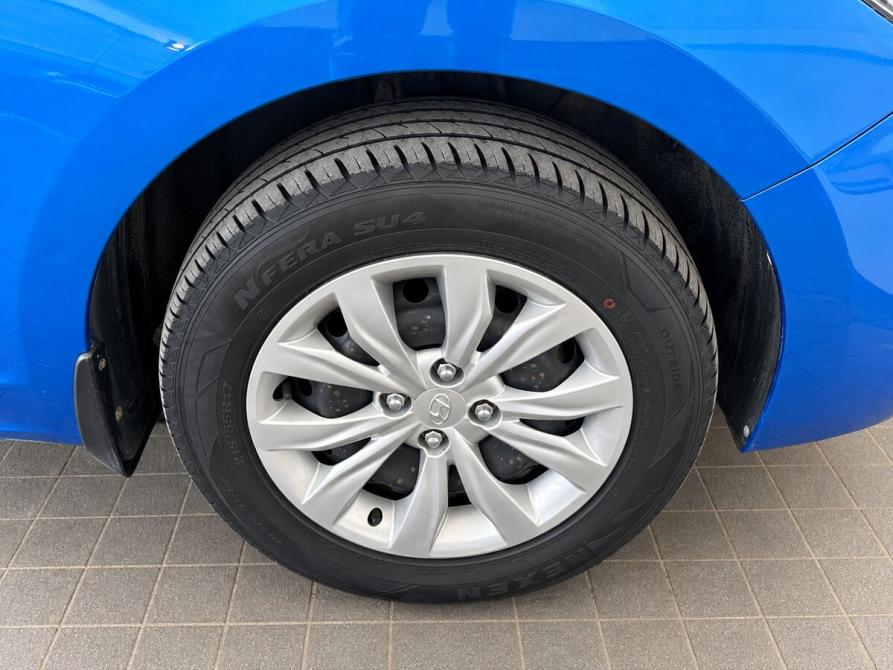 Hyundai Solaris II Москва  - изображение 16