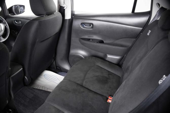 Nissan Leaf I (ZE0/AZE0) с пробегом 2016 года, цена 1 369 000 рублей, 102400 км, хэтчбек, Автокод Объявления