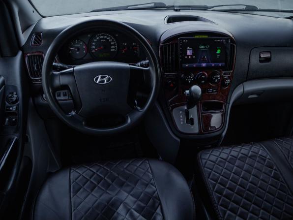 Hyundai Grand Starex I с пробегом 2011 года, цена 1 200 000 рублей, 278733 км, минивэн, Автокод Объявления