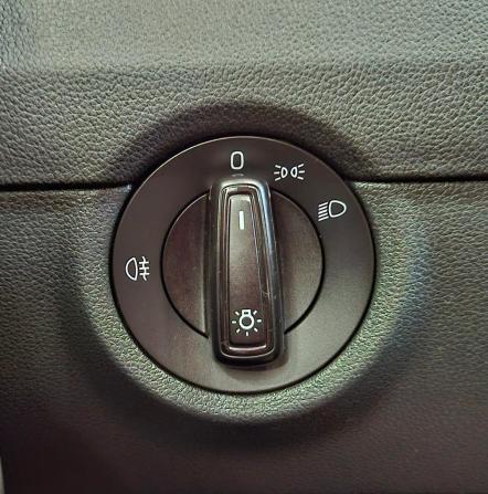 Skoda Octavia III (A7) Рестайлинг с пробегом 2017 года, цена 1 549 000 рублей, 155656 км, лифтбек, Автокод Объявления