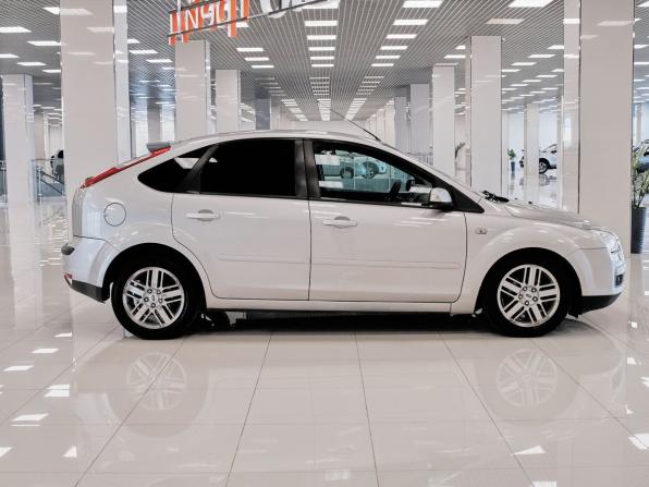 Ford Focus II с пробегом 2007 года, цена 321 000 рублей, 268425 км, хэтчбек, Автокод Объявления