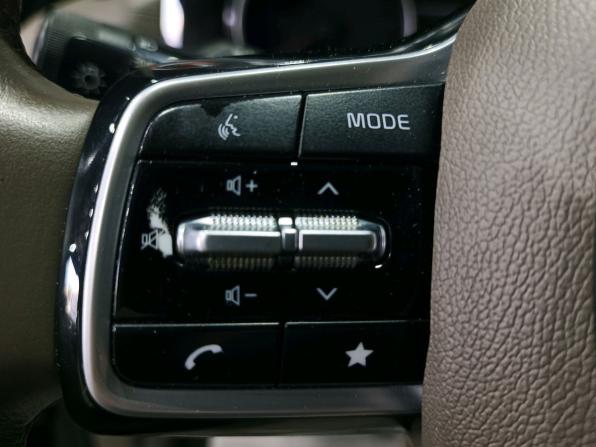 Kia Carnival IV с пробегом 2020 года, цена 3 590 000 рублей, 119000 км, минивэн, Автокод Объявления