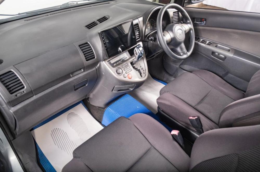 Toyota Wish I Рестайлинг Томск  - изображение 16