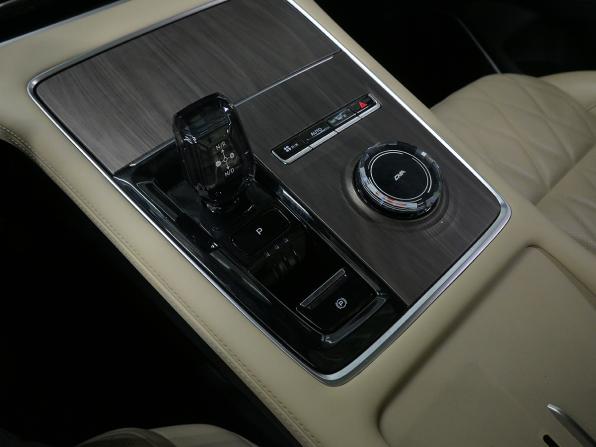 Geely Monjaro I Рестайлинг (China Market) с пробегом 2024 года, цена 3 590 000 рублей, 24400 км, внедорожник, Автокод Объявления
