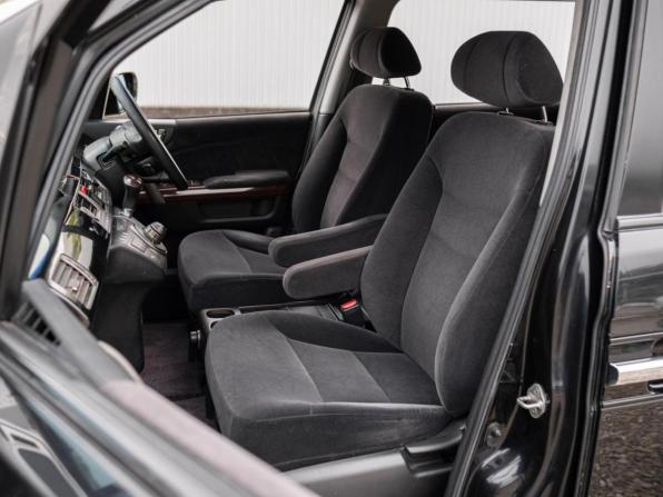 Honda Elysion I Рестайлинг с пробегом 2006 года, цена 1 430 000 рублей, 315789 км, минивэн, Автокод Объявления