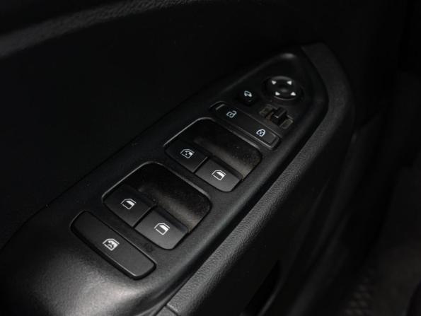 Hyundai Venue I с пробегом 2021 года, цена 1 888 000 рублей, 101950 км, внедорожник, Автокод Объявления