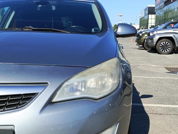 Opel Astra J с пробегом 2010 года, цена 580 000 рублей, 232146 км, хэтчбек, Автокод Объявления
