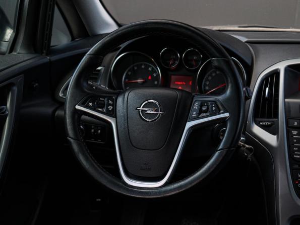 Opel Astra J с пробегом 2012 года, цена 700 000 рублей, 152672 км, хэтчбек, Автокод Объявления