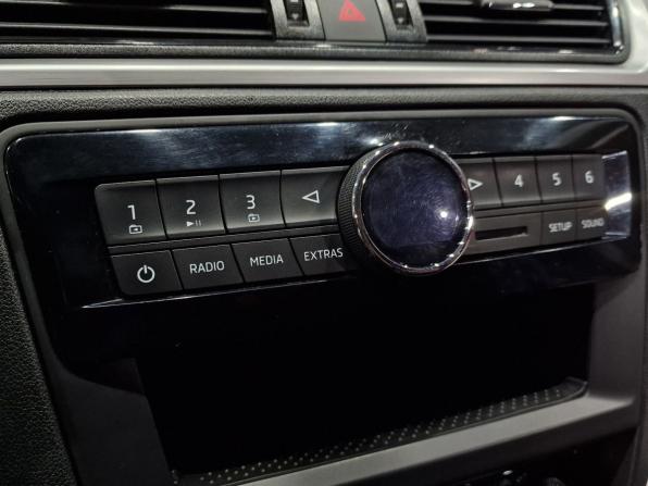 Skoda Rapid I с пробегом 2016 года, цена 1 050 000 рублей, 148000 км, лифтбек, Автокод Объявления