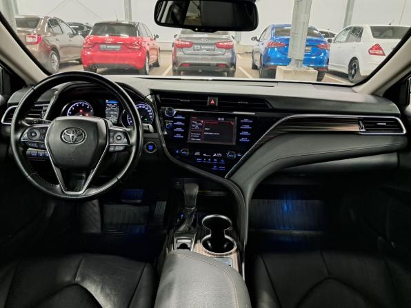 Toyota Camry VIII (XV70) с пробегом 2018 года, цена 2 355 000 рублей, 216000 км, седан, Автокод Объявления