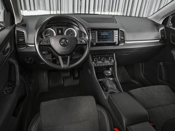 Skoda Karoq I с пробегом 2020 года, цена 2 423 540 рублей, 81149 км, внедорожник, Автокод Объявления