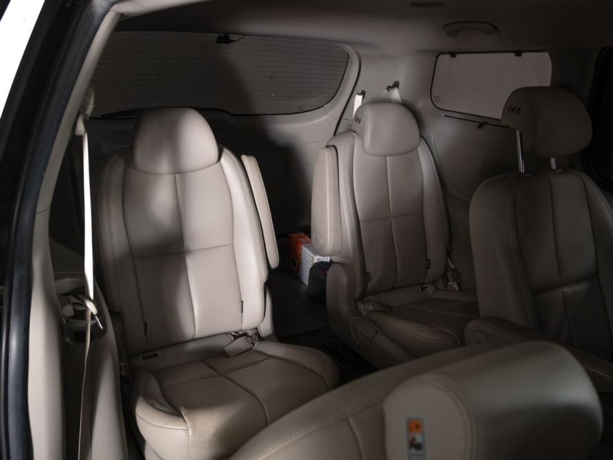 Kia Carnival III Казань  - изображение 10