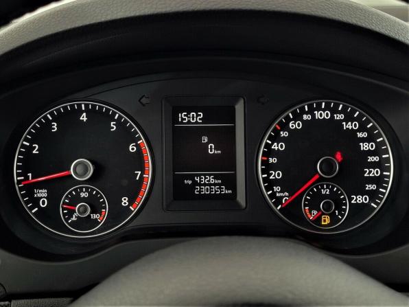 Volkswagen Jetta VI с пробегом 2014 года, цена 810 000 рублей, 230353 км, седан, Автокод Объявления