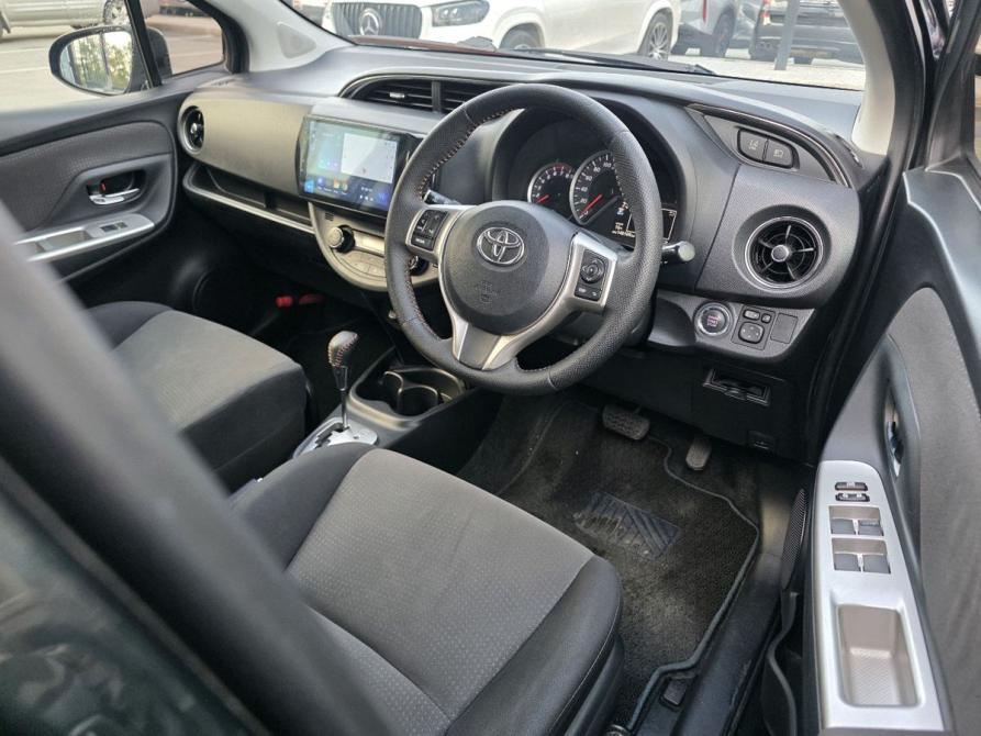 Toyota Vitz III (XP130) Рестайлинг Новосибирск  - изображение 15