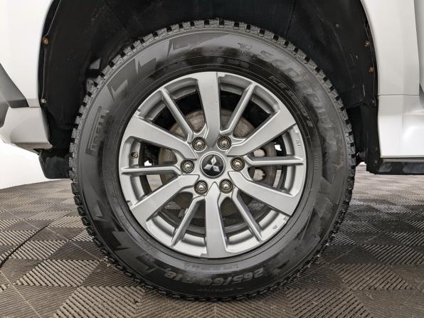 Mitsubishi Pajero Sport III с пробегом 2018 года, цена 3 200 000 рублей, 90102 км, внедорожник, Автокод Объявления