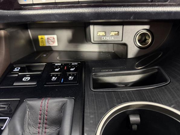 Lexus RX IV Рестайлинг с пробегом 2021 года, цена 5 650 000 рублей, 36000 км, внедорожник, Автокод Объявления