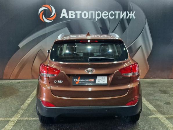 Hyundai ix35 I Рестайлинг с пробегом 2013 года, цена 1 450 000 рублей, 120000 км, внедорожник, Автокод Объявления