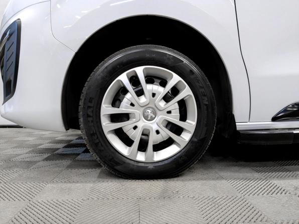 Peugeot Traveller I с пробегом 2021 года, цена 3 190 000 рублей, 84887 км, минивэн, Автокод Объявления