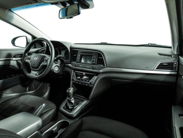 Hyundai Elantra VI (AD) с пробегом 2018 года, цена 999 585 рублей, 151000 км, седан, Автокод Объявления