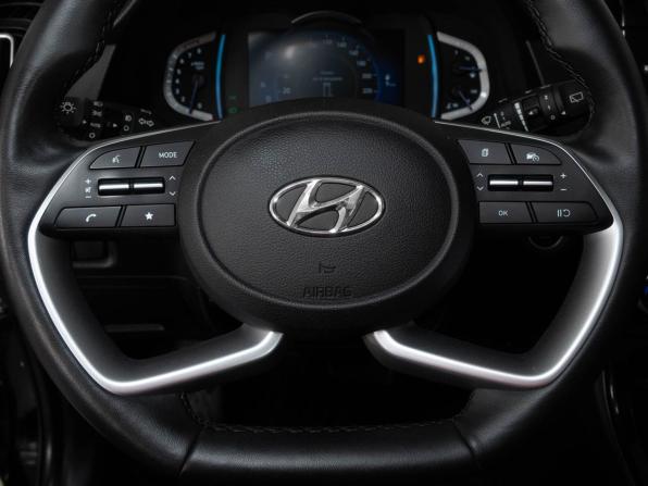 Hyundai Creta II с пробегом 2021 года, цена 2 648 000 рублей, 44223 км, внедорожник, Автокод Объявления