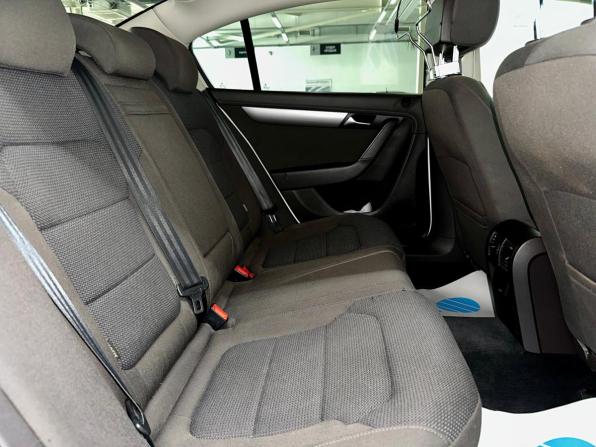 Volkswagen Passat B7 с пробегом 2013 года, цена 760 000 рублей, 339789 км, седан, Автокод Объявления