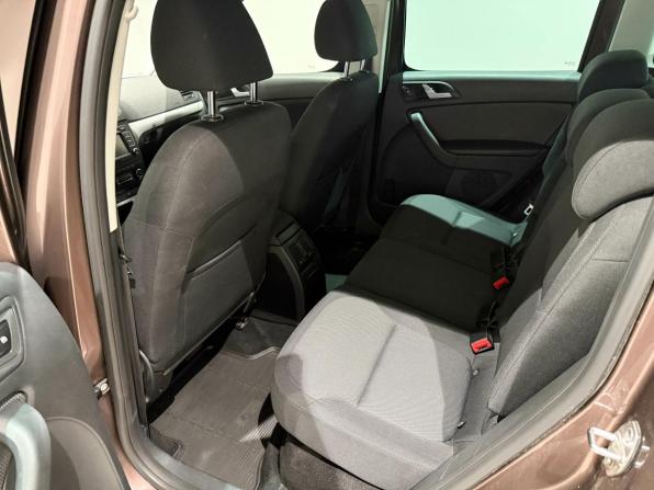 Skoda Yeti I Рестайлинг с пробегом 2013 года, цена 1 155 274 рубля, 126007 км, внедорожник, Автокод Объявления