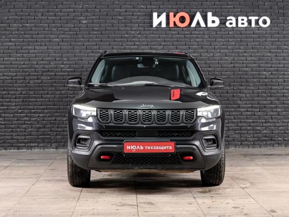 Jeep Compass II Рестайлинг с пробегом 2021 года, цена 2 390 000 рублей, 94863 км, внедорожник, Автокод Объявления