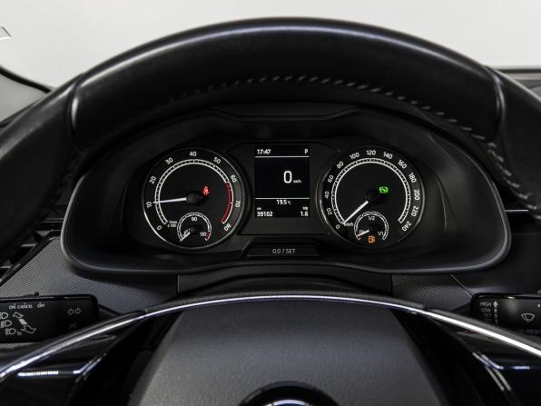 Skoda Rapid II с пробегом 2021 года, цена 1 690 000 рублей, 39102 км, лифтбек, Автокод Объявления