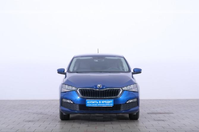 Skoda Rapid II с пробегом 2021 года, цена 2 309 000 рублей, 6000 км, лифтбек, Автокод Объявления