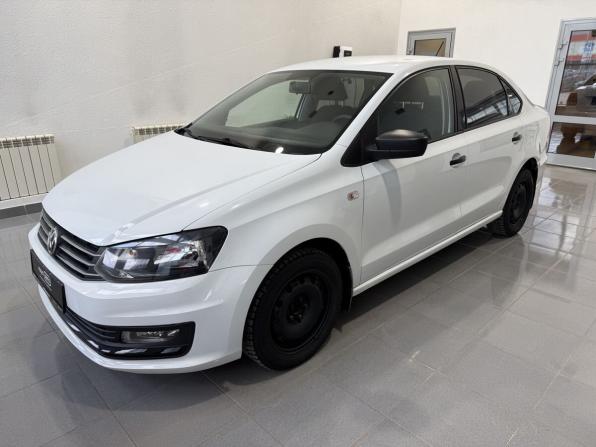 Volkswagen Polo V Рестайлинг с пробегом 2016 года, цена 1 096 000 рублей, 136610 км, седан, Автокод Объявления