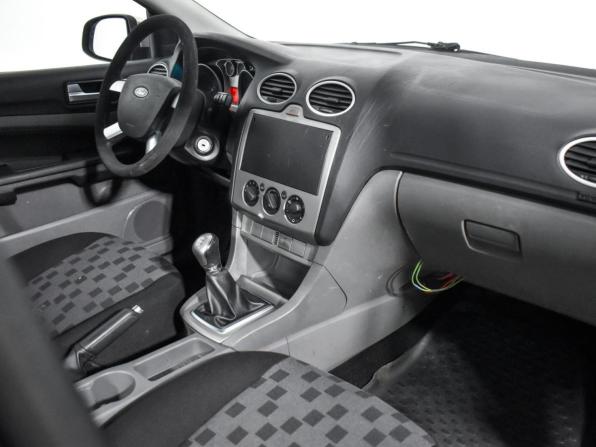 Ford Focus II Рестайлинг с пробегом 2009 года, цена 395 000 рублей, 258301 км, седан, Автокод Объявления