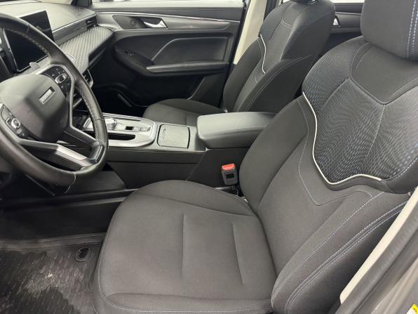 Haval Jolion I с пробегом 2023 года, цена 1 520 000 рублей, 123253 км, внедорожник, Автокод Объявления