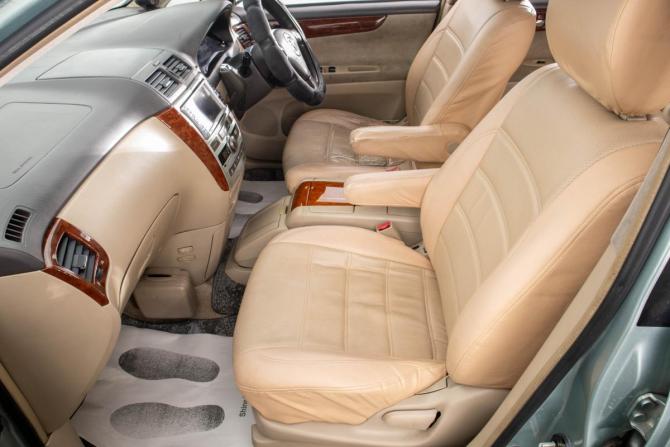 Toyota Ipsum II (M20) с пробегом 2001 года, цена 699 000 рублей, 305000 км, компактвэн, Автокод Объявления