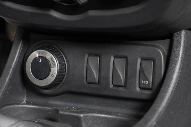 Renault Duster I Рестайлинг с пробегом 2017 года, цена 899 000 рублей, 211100 км, внедорожник, Автокод Объявления