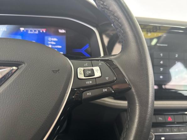 Jetta VS5 I Рестайлинг с пробегом 2023 года, цена 2 200 000 рублей, 69469 км, внедорожник, Автокод Объявления