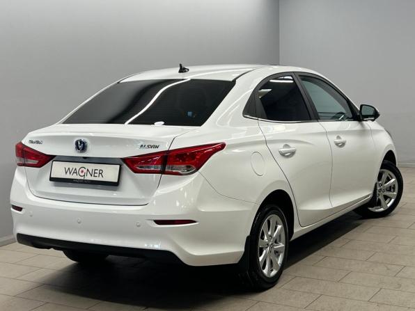 Changan Alsvin с пробегом 2024 года, цена 1 390 000 рублей, 3714 км, седан, Автокод Объявления