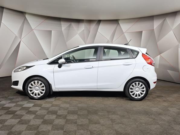 Ford Fiesta Mk6 Рестайлинг с пробегом 2019 года, цена 747 000 рублей, 85059 км, хэтчбек, Автокод Объявления
