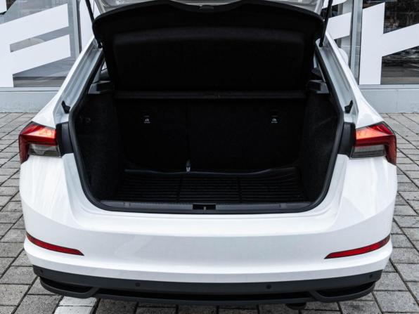 Skoda Rapid II с пробегом 2020 года, цена 1 743 300 рублей, 90430 км, лифтбек, Автокод Объявления
